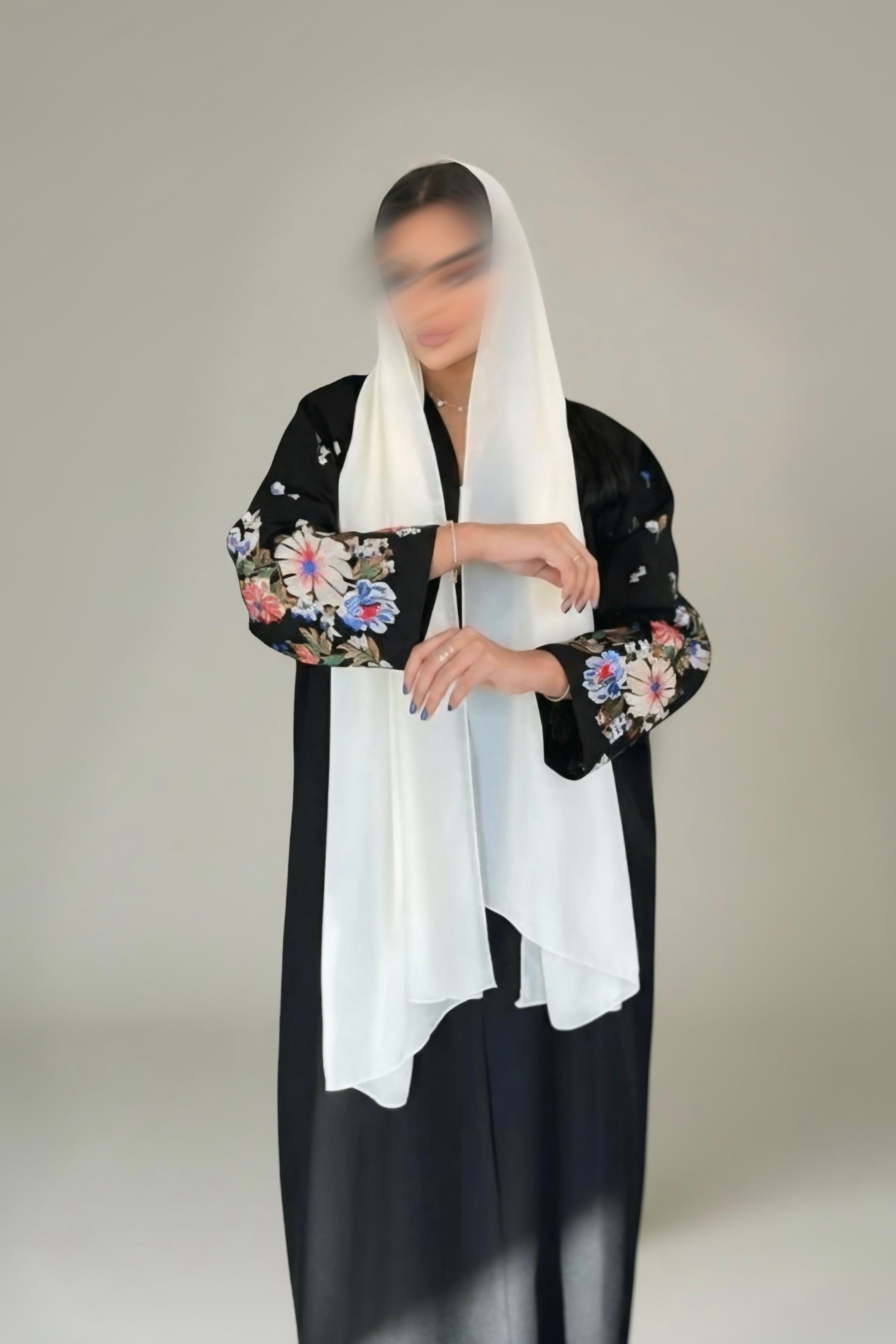 عبايه منميت تطريز كمبيوتر ورود