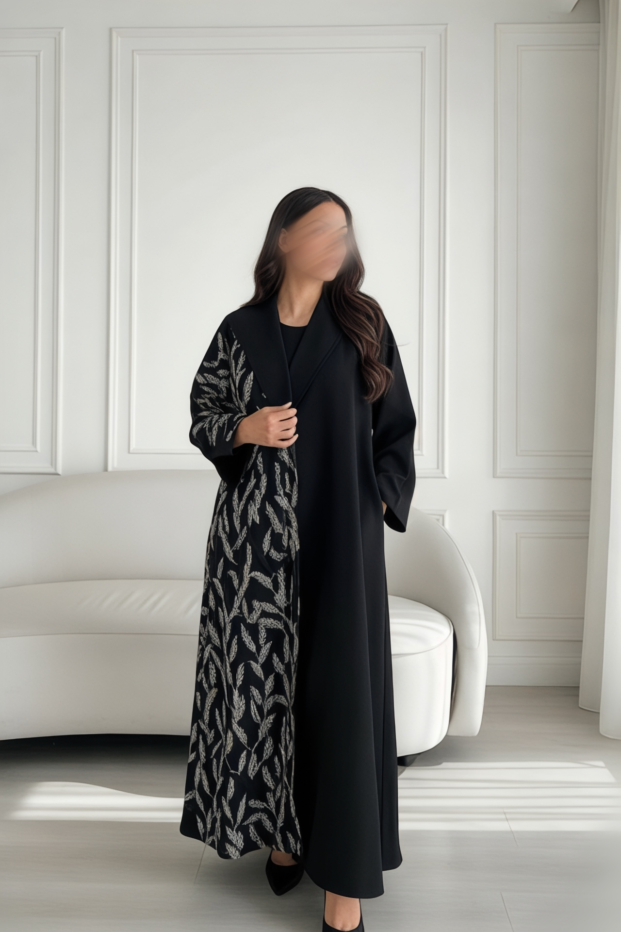 عبايه جاكار سوده مطرزه سايد كامل