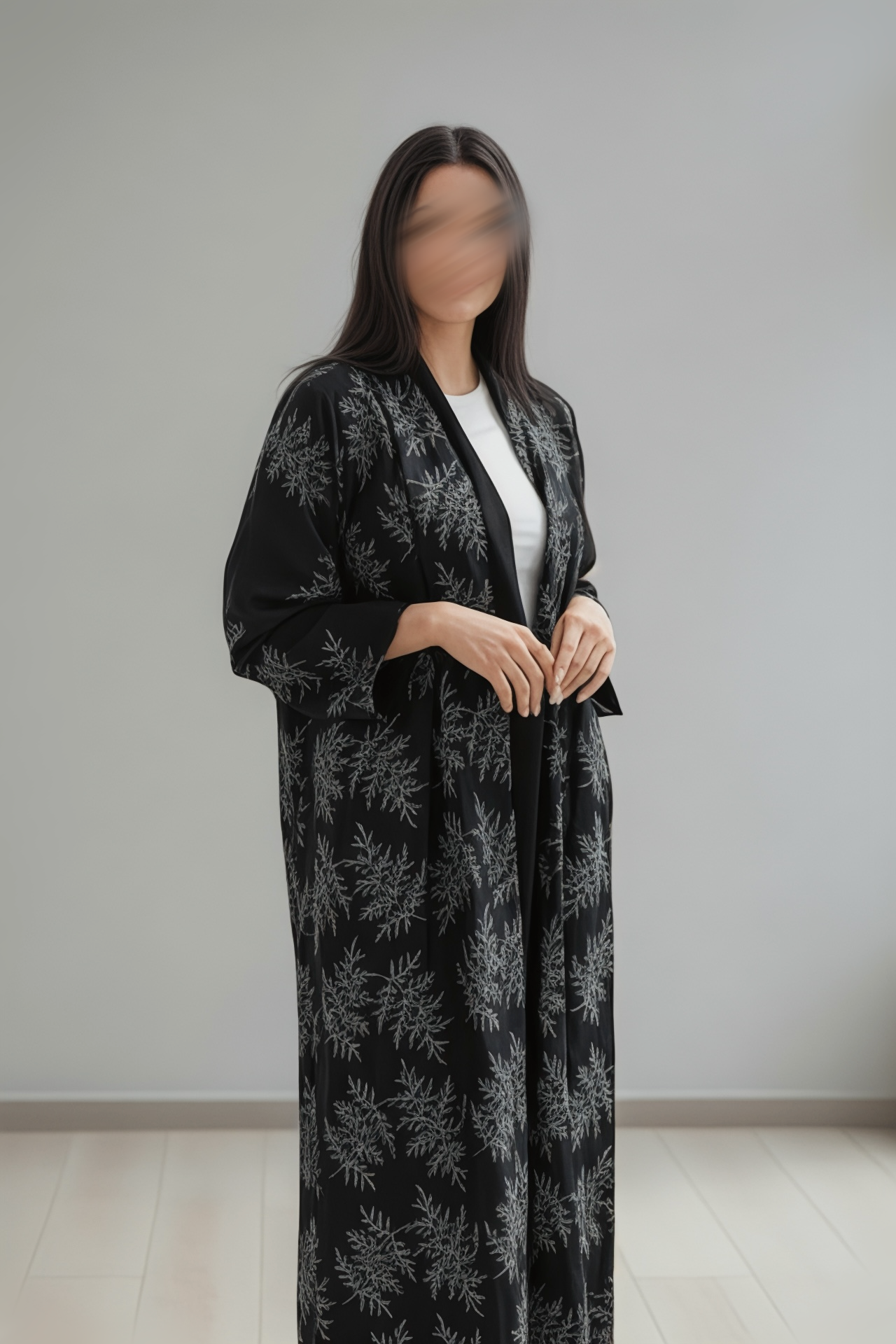 عبايه كريب بحريني بتطريز كمبيوتر انيق