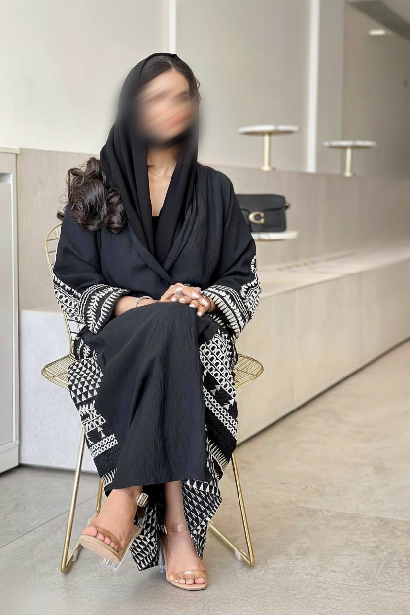 كريب بحريني تطريز كامل من الخلف