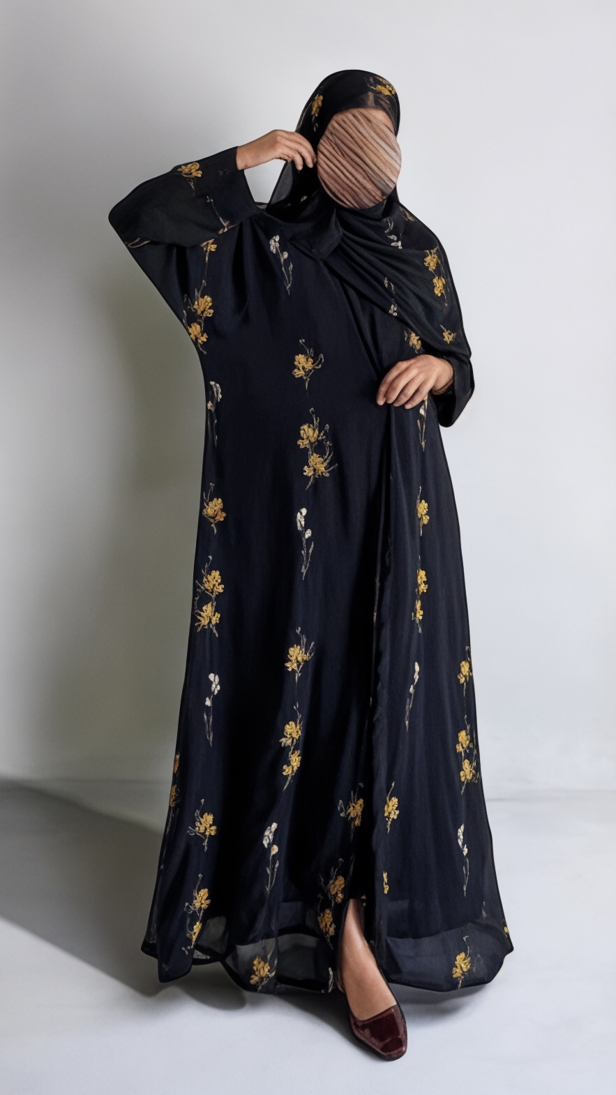 شيفون مطرز ورود صفرا - كلوش